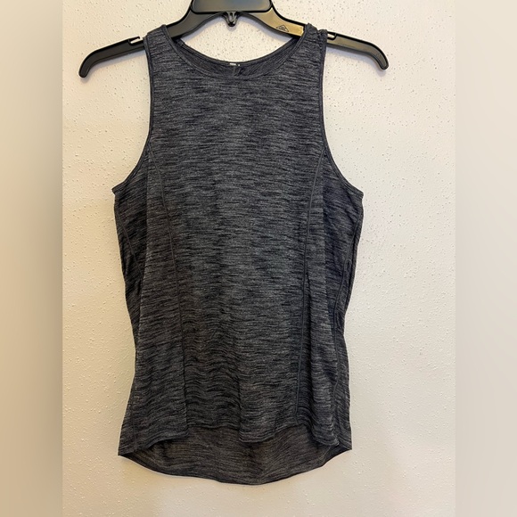 Lululemon Low Key‎ Tank Top size6-8 - Picture 1 of 6